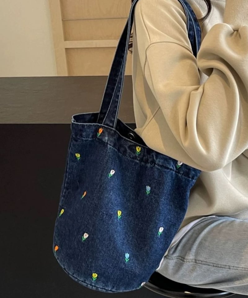 予約販売】フラワー刺繍デニムトートバッグ | KISHIKA 予約販売】フラワー刺繍デニムトートバッグ | KISHIKA