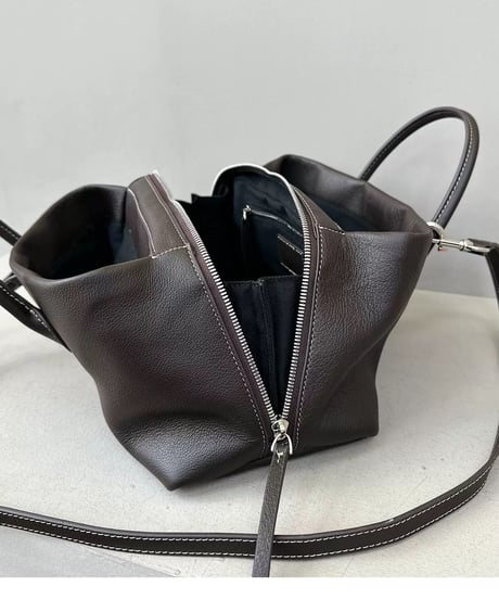 期間限定15%OFF【予約販売】レザーボストンバッグ