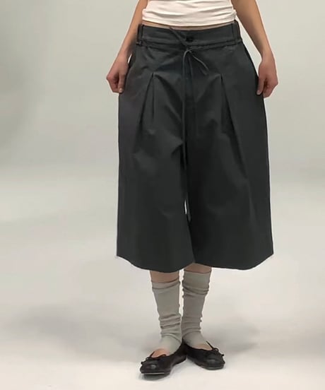 【予約販売】タック8分丈フリンジハーフパンツ #グレー ユニセックス