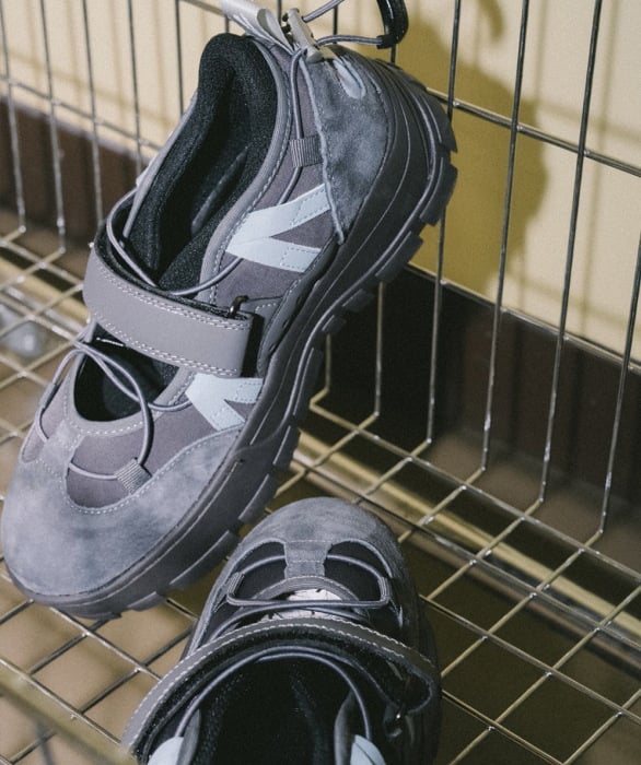 Rockfish Weatherwear / BRYN VELCRO SNEAKERS / r Rockfish Weatherwear / BRYN VELCRO SNEAKERS / r
