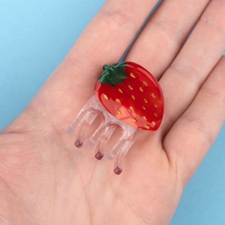 ククシュゼット 正規商品 ヘア ミニ アクセ クリップ フルーツ 果物 Coucou Suzette イチゴ ヘア クロー レッド (strawberryminiclaw)