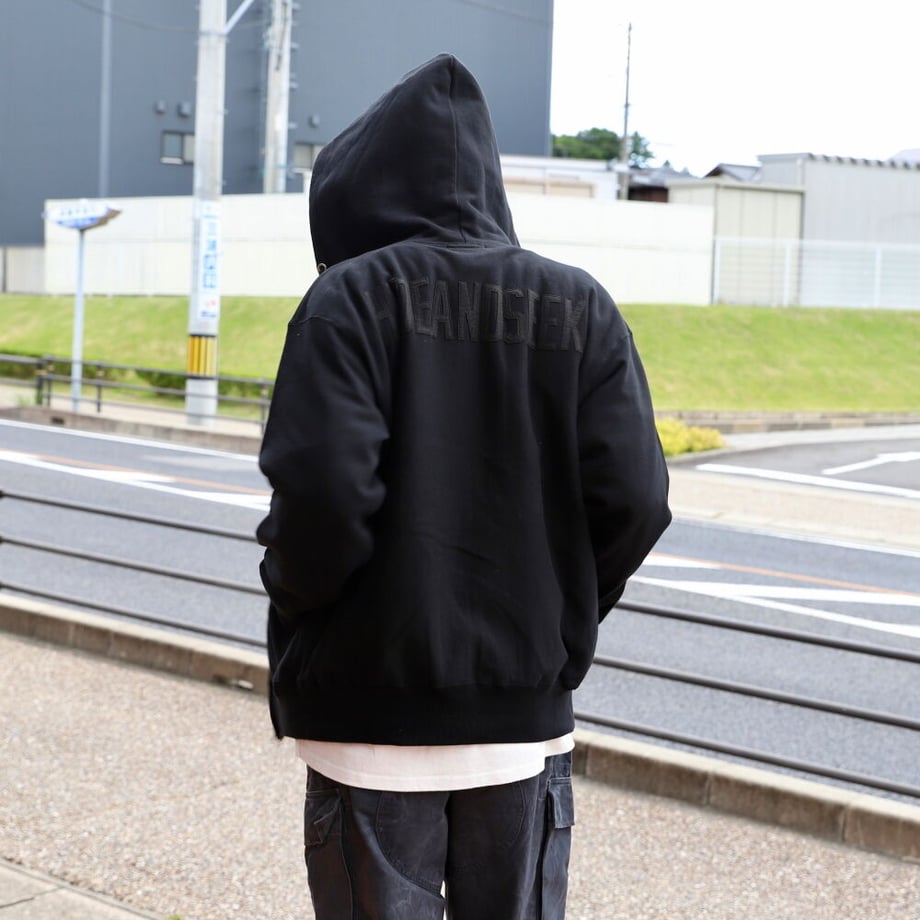 650d86ee444dc80d24e5b24f