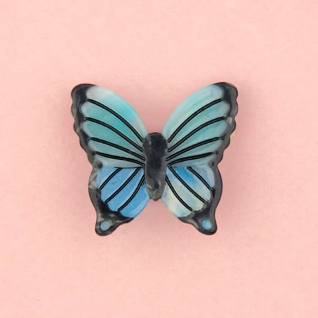ククシュゼット 正規商品 アクセ ピン クリップ 虫 かわいい おしゃれ ギフト Coucou Suzette 青色 蝶 ヘア クリップ  ブルー (blbutterflyclip)