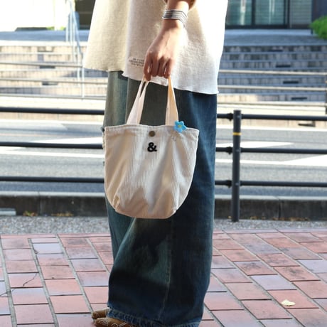 ククシュゼット 正規商品 ヘア ミニ アクセ クリップ 花 Coucou Suzette  忘れな草 ミニ ヘアクロー ブルー(fmnminiclaw)
