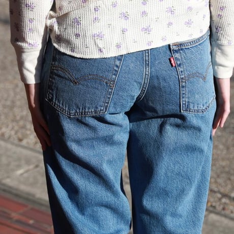 Levi's / BAGGY DAD Medium Indigo / a34940072
