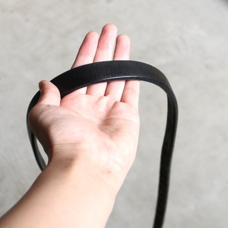 ANNAK / Long Narrow Leather Belt / dd1210