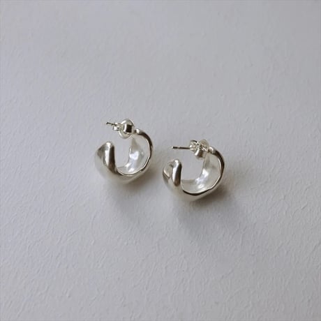 TEN. 正規商品 ユニセックス アクセサリー テン プラム ピアス シルバー/ゴールド【即日発送】(pi-0124)(pig-0124)