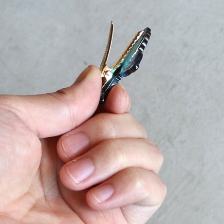 ククシュゼット 正規商品 アクセ ピン クリップ 虫 かわいい おしゃれ ギフト Coucou Suzette 青色 蝶 ヘア クリップ  ブルー (blbutterflyclip)