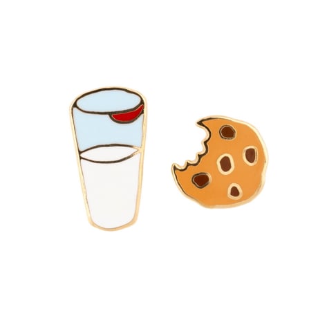 ククシュゼット 正規商品 ピンバッジ ブローチ かわいい おしゃれ フランス 個性的 Coucou Suzette クッキー ミルク ピン 2個セット (cookiemilkpins)