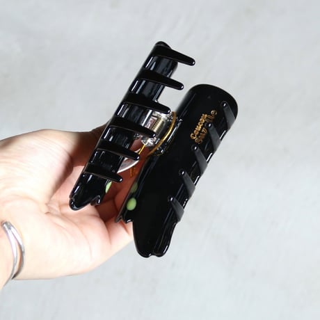 ククシュゼット 正規商品 ヘア アクセ クリップ かわいい 猫 黒猫 フランス Coucou Suzette  ブラック キャット ヘア クロー ホワイト(bkcatclaw)