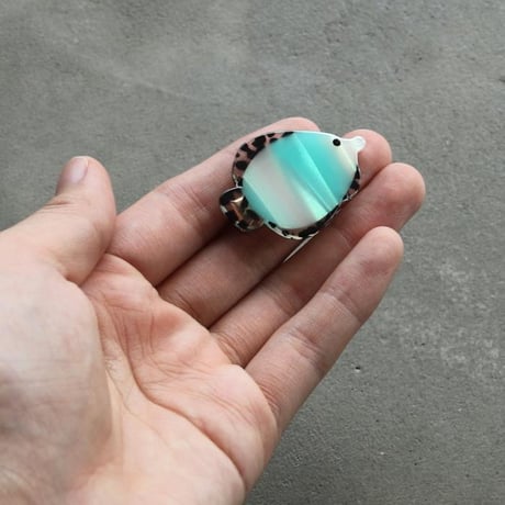 ククシュゼット 正規商品 アクセ ピン クリップ 海 魚 かわいい ギフト Coucou Suzette 熱帯魚 ヘア クリップ ブルー(tropicalfishclip)