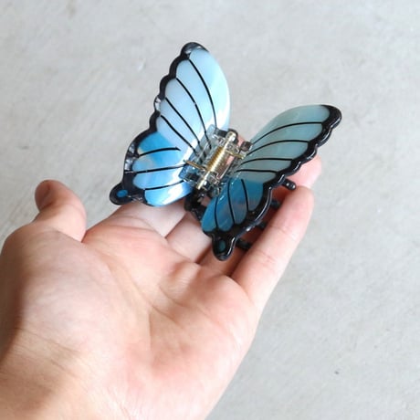 ククシュゼット 正規商品 ヘア アクセ クリップ 蝶 虫 かわいい ギフト Coucou Suzette 青色 蝶 ヘア クロー ブルー(blbutterflyclaw)