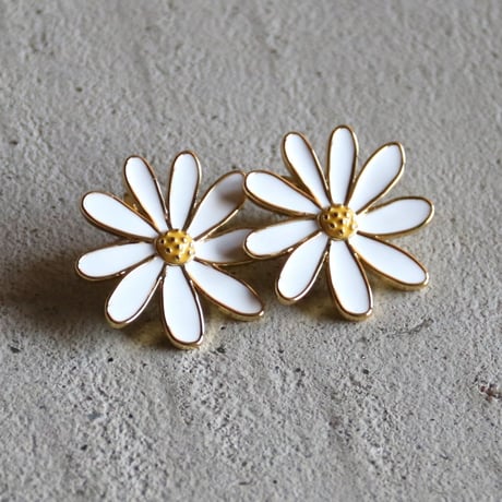 ククシュゼット 正規商品 ピアス レディース 2個売り 両耳用 花 かわいい フランス マーガレット イヤリング ゴールド(margueriteear)
