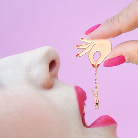 ククシュゼット 正規商品 ピンバッジ ブローチ かわいい おしゃれ フランス Coucou Suzette コウノトリ ピン Stork Pin ホワイトベイビー (poorthingpin)