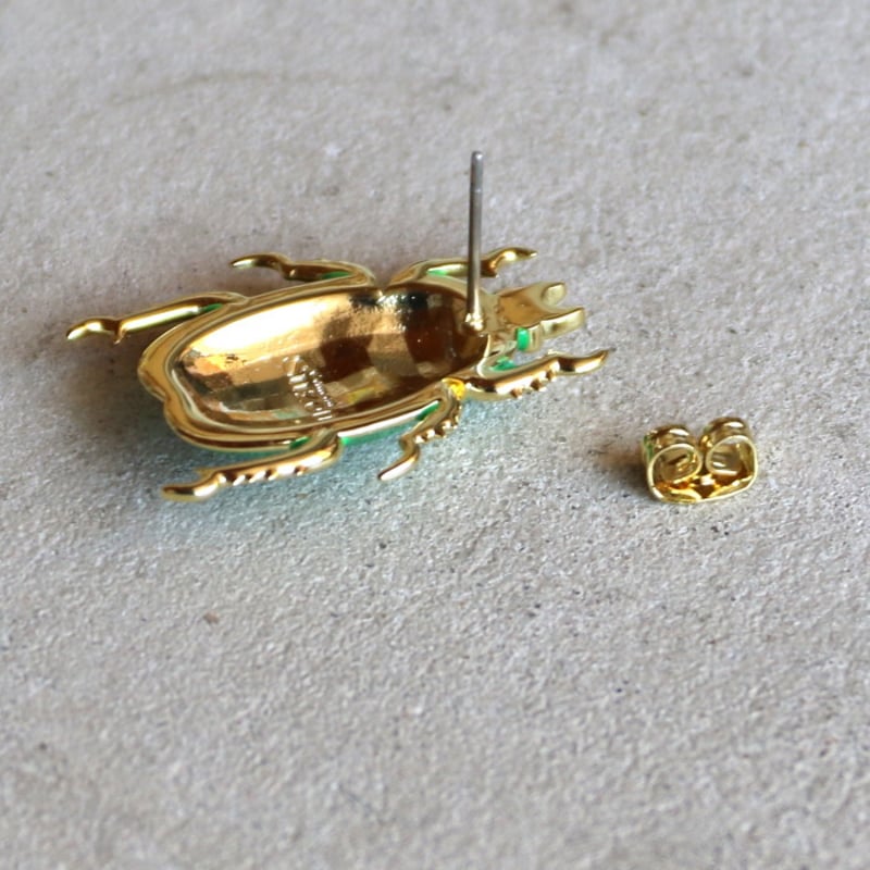 ククシュゼット 正規商品 ピアス 両耳 レディース 虫 個性的