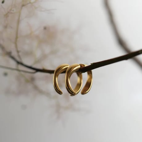 TEN. 正規商品 ユニセックス アクセサリー テン ワープ ピアス シルバー/ゴールド【即日発送】