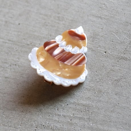 Coucou Suzette / Religieuse Pastry Hair Clip / religieusepastryclip