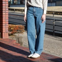 Levi's / BAGGY DAD Medium Indigo / a34940072