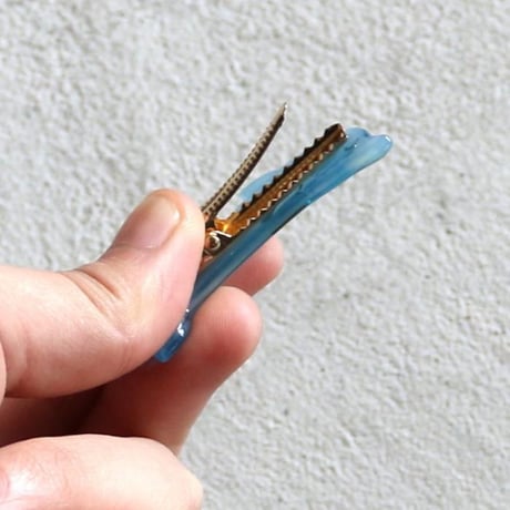 ククシュゼット 正規商品 ヘア アクセ ピン かわいい 海 夏 魚 フランス ギフト Coucou Suzette イルカ クリップ ブルー(dolphinclip)