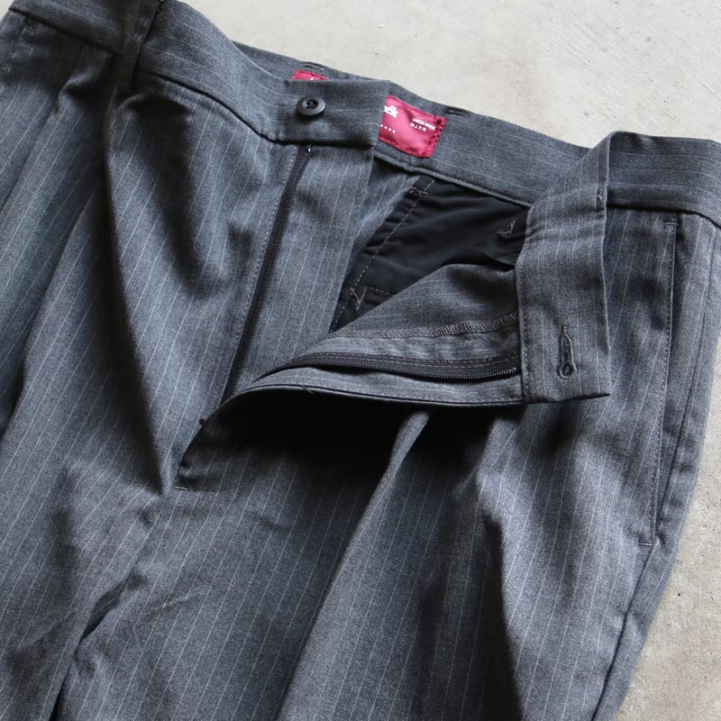 HIDEANDSEEK / Striped Pleated Trouser / HP-0306