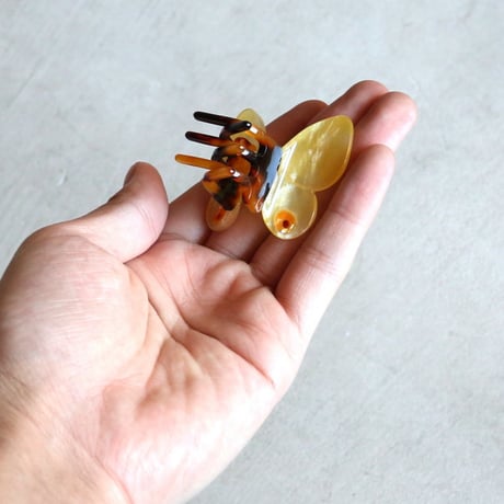 ククシュゼット 正規商品 ヘア アクセ クリップ 蝶 虫 かわいい Coucou Suzette 黄色 蝶 ミニ ヘア クロー イエロー(yebutterflyminiclaw)