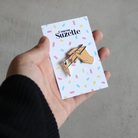 ククシュゼット 正規商品 ピンバッジ ブローチ かわいい おしゃれ フランス 個性的 Coucou Suzette ヤミー ピン Yummy Pin ベージュ系 BEIGE (yummypin)