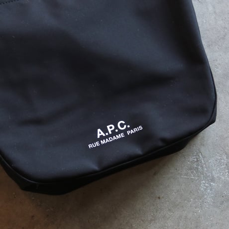 APC / BESACE JOURNAL SMALL BAG / 24253-1-02549