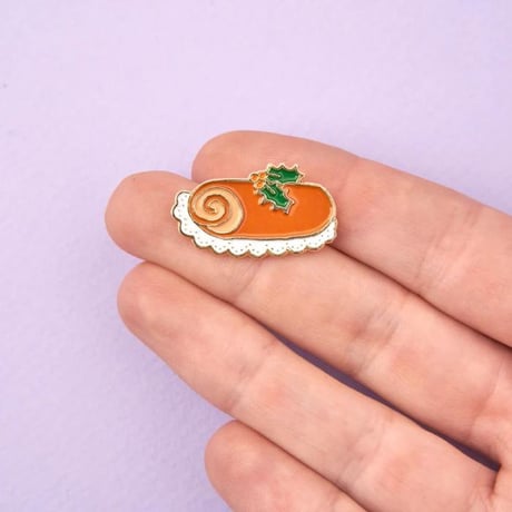 Coucou Suzette / Christmas Log Cake Pin / xmaslogcakepin