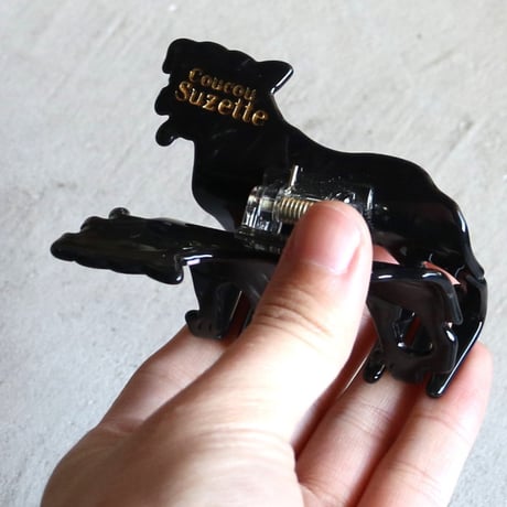 ククシュゼット 正規商品 ヘア アクセ クリップ 犬 Coucou Suzette スタッフィー スタッフォード シャーブル テリア ヘア クローブラック (staffyclaw)