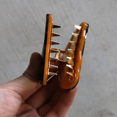 ククシュゼット 正規商品 ヘア アクセ クリップ おしゃれ 貝 フランス Coucou Suzette ムール貝 ヘア クロー Mussel Hair Claw グレー (musselclaw)