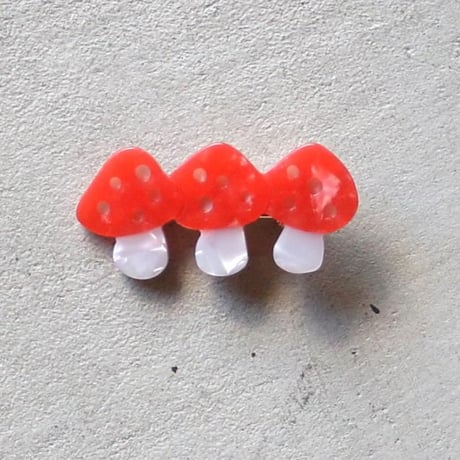 Coucou Suzette /Mushroomclaw Hair Clip / mushroomclip