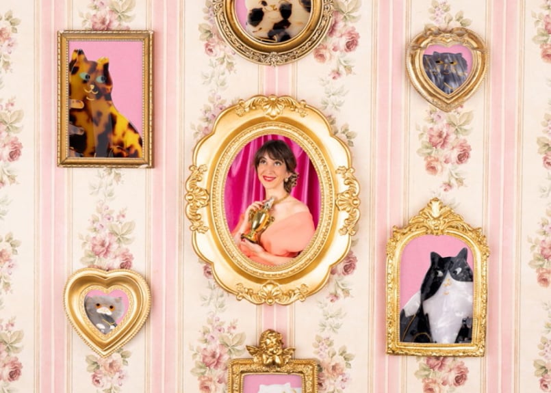 じゃれねこチャンとチェック柄ボタン　くすみ　ブルー　ヘアクリップ　サバトラ じゃれねこチャンとチェック柄ボタン くすみ ブルー ヘア