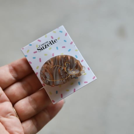 ククシュゼット 正規商品 ヘアアクセ クリップ ピン 猫 ヘアピン フランス Coucou Suzette スリーピング キャット ヘア クリップ ブラウン(sleepingcatclip)
