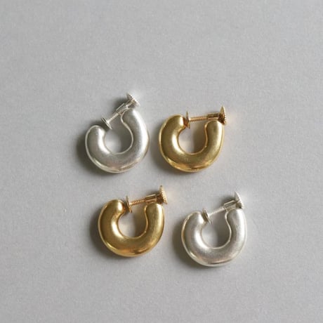 TEN. 正規商品 ユニセックス アクセサリー テン ベーグル イヤリング シルバー/ゴールド【即日発送】