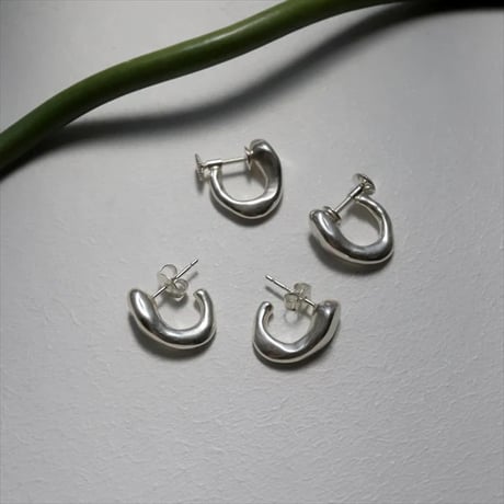 TEN. 正規商品 ユニセックス アクセサリー テン クリーパー ピアス シルバー/ゴールド【即日発送】(pi-0121)(pig-0121)