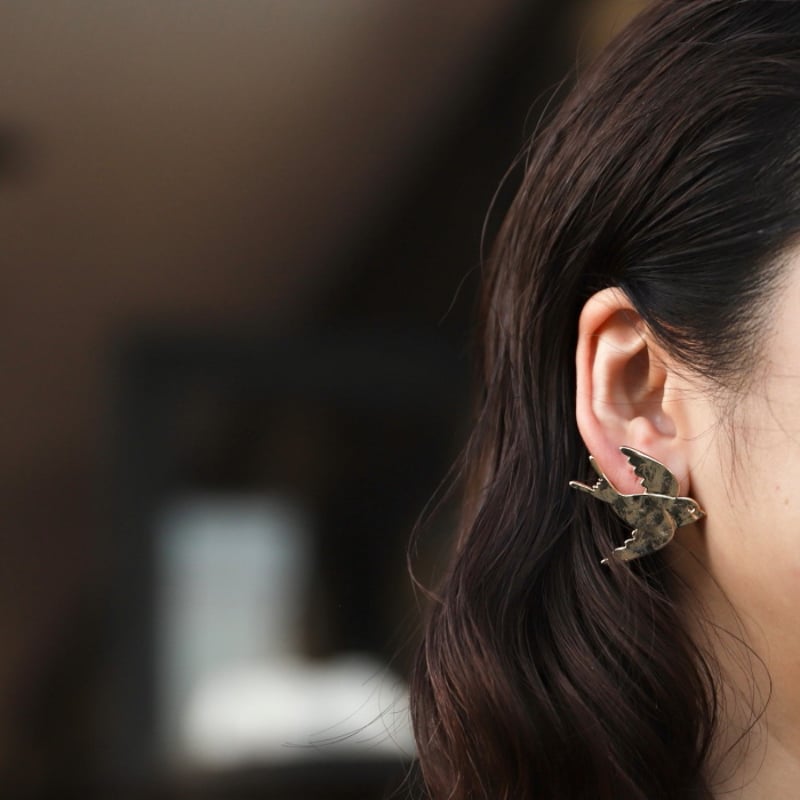 ククシュゼット 正規商品 ピアス レディース 2個売り 両耳用 鳥 燕