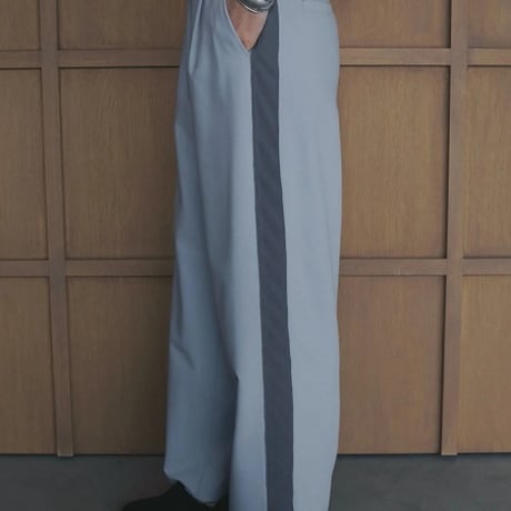 MANOF / SIDE LINE PANTS LIGHT / 891107192