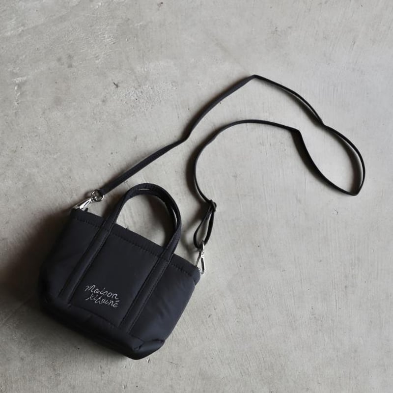 MAISON KITSUNE / FOX HEAD PUFFER MINI TOTE【MINI MAISON KITSUNE / FOX HEAD PUFFER MINI TOTE【MINI