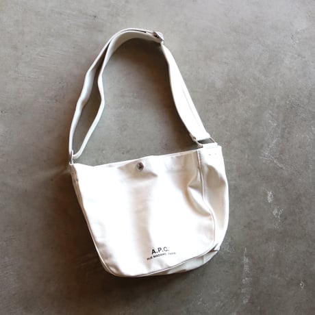 APC / BESACE JOURNAL SMALL CANVAS BAG / 24253-1-02479