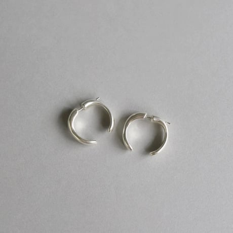 TEN. 正規商品 ユニセックス アクセサリー テン ワープ ピアス シルバー/ゴールド【即日発送】