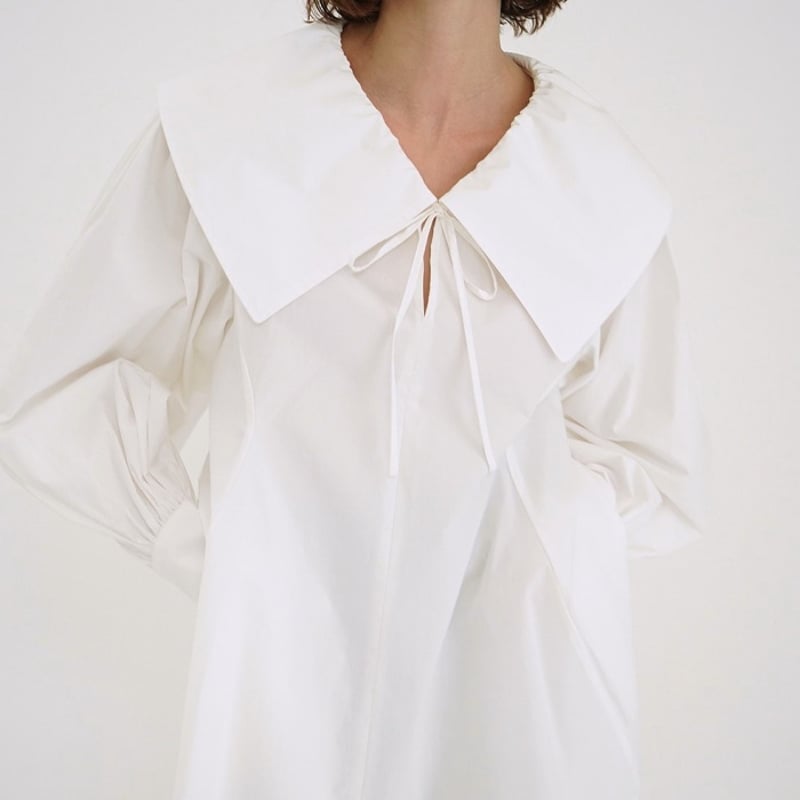 CLANE BIG COLLAR DRAWSTRING BLOUSE