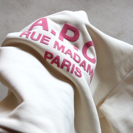APC 子供服 スウェット アーペーセー A.P.C. キッズ ロゴ スウェット 2色展開 ホワイト×ピンク・ホワイト×グリーン (24232-1-90342) 2023春夏新作