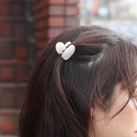 Coucou Suzette / White Mini Heart Hair Claw / whminiheartclaw