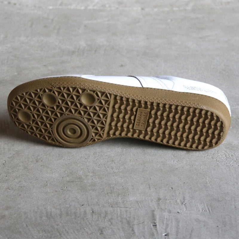 ジャーマントレーナー スニーカー ブエナビスタ エディション