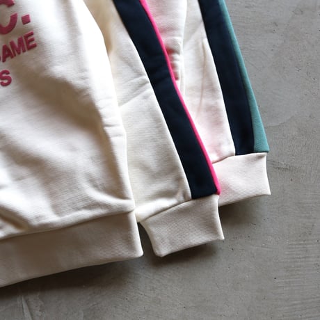 APC 子供服 スウェット アーペーセー A.P.C. キッズ ロゴ スウェット 2色展開 ホワイト×ピンク・ホワイト×グリーン (24232-1-90342) 2023春夏新作