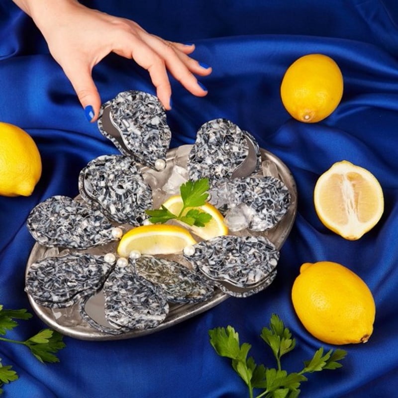 クオカ　未使用貝殻型 洋菓子型 2枚セット ククシュゼット 正規商品 手鏡 コンパクト ミラー スライド式 貝 個性