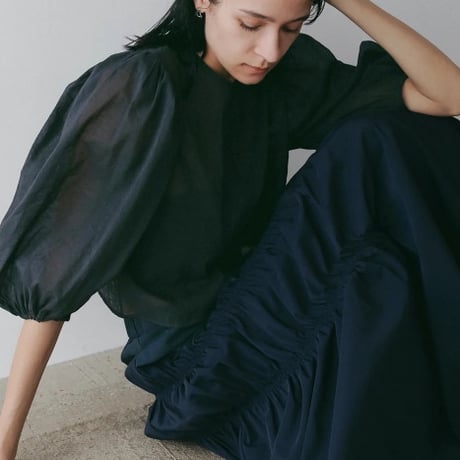 MANOF / SHEER GATHER BLOUSE / 891224002