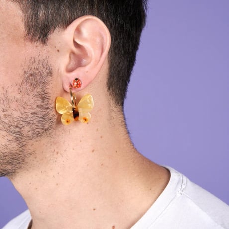 ククシュゼット 正規商品 ピアス 両耳 レディース 虫 個性的 かわいい ギフト 黄色 蝶 イヤリング イエロー ( yebutterflyear)