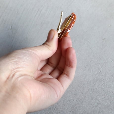 ククシュゼット 正規商品 ヘアアクセ クリップ ピン ヘアピン 犬 フランス Coucou Suzette スピッツ ヘア クリップ ブラウン (spitzclip)