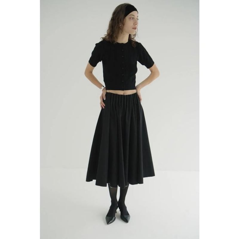 CLANE / TUCK DETAIL FLARE SKIRT / 191096042 | C